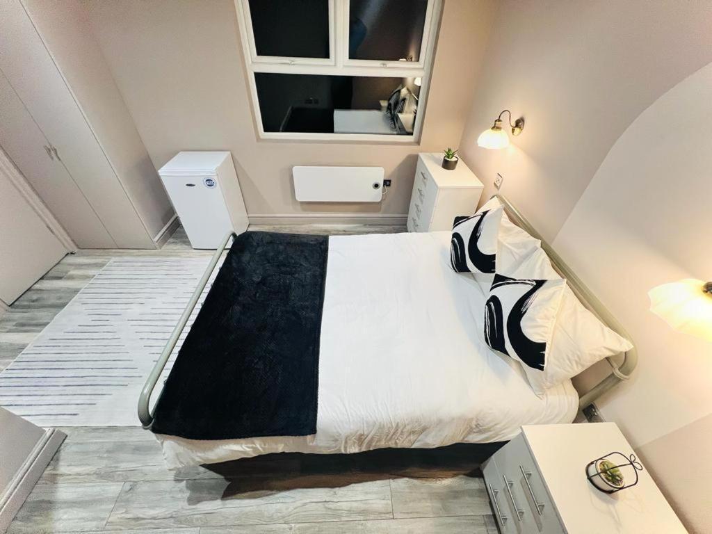 London Crescent House Top Location Ensuites Rooms Great Value Bagian luar foto