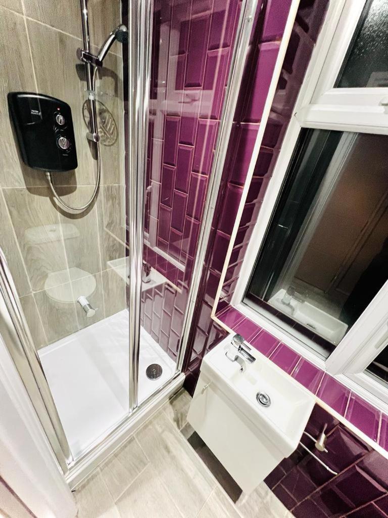 London Crescent House Top Location Ensuites Rooms Great Value Bagian luar foto